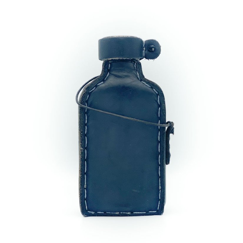 Leather bottle, more colours - Colour: Black