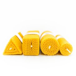 Beeswax candle – square, 14cm