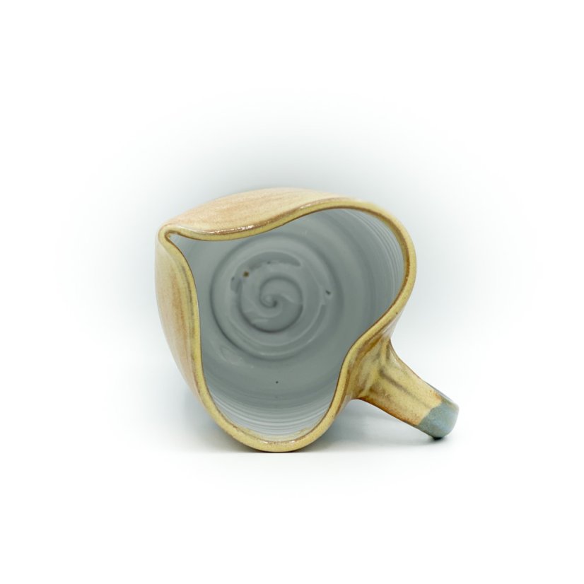 Heart-shaped mug