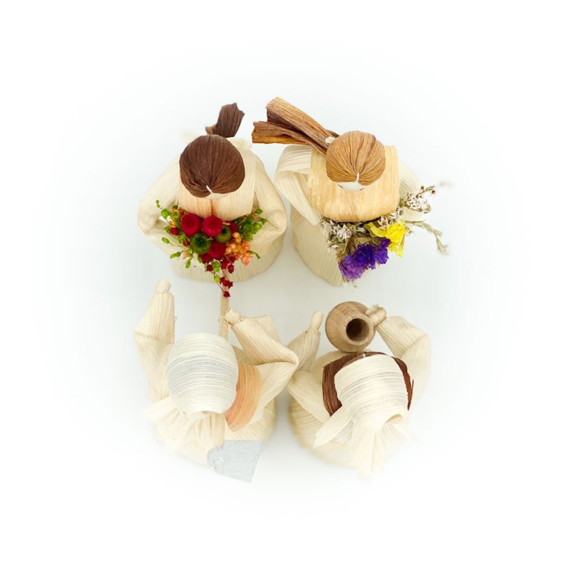 Corn husk doll - purple bouquet